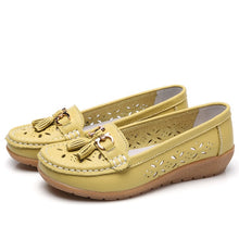 Load image into Gallery viewer, Women's flat Genuine Leather Shoes