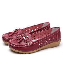 Load image into Gallery viewer, Women's flat Genuine Leather Shoes
